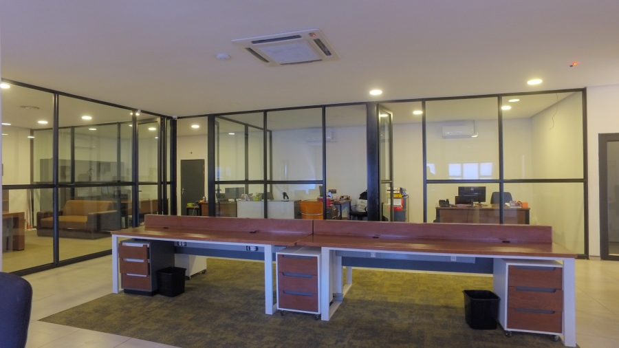 To Let commercial Property for Rent in Oos Einde North West